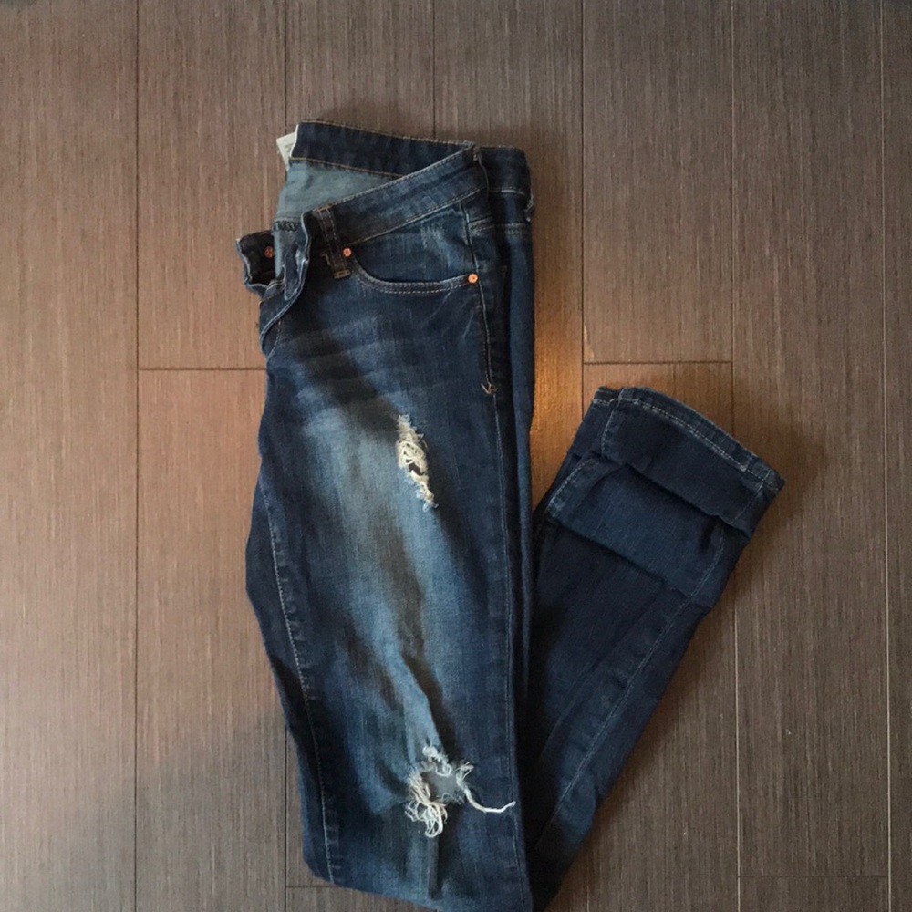 Garage Ripped Jeans